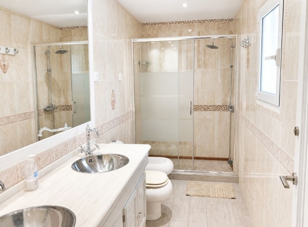 Återförsäljning - Villa - Orihuela - Orihuela Centro