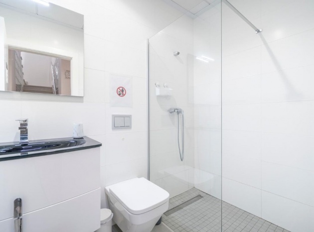 Återförsäljning - Villa - Torrevieja - Torrevieja Centro