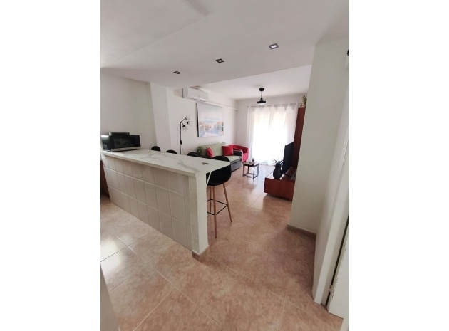 Återförsäljning - Lägenhet - Torrevieja - Torrevieja Centro