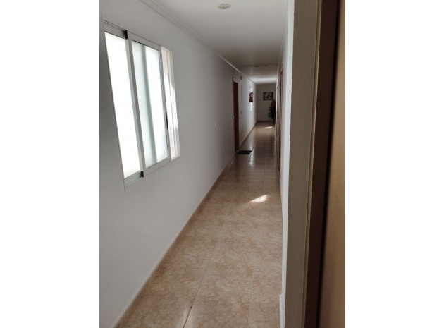 Återförsäljning - Lägenhet - Torrevieja - Torrevieja Centro