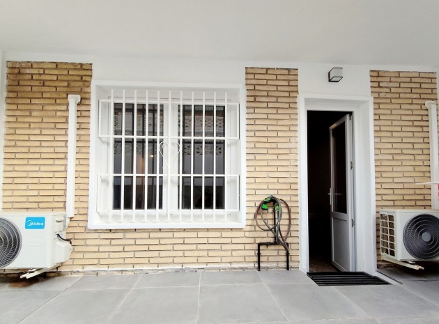 Wiederverkauf - Wohnung - Torrevieja - La Mata