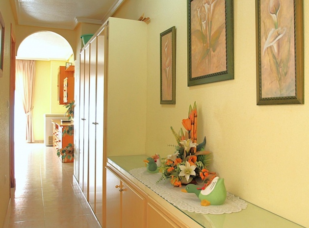Återförsäljning - Lägenhet - Torrevieja - Torrevieja Centro