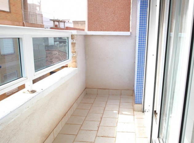 Återförsäljning - Lägenhet - Torrevieja - Torrevieja Centro