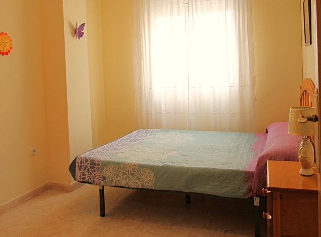 Återförsäljning - Lägenhet - Torrevieja - Torrevieja Centro