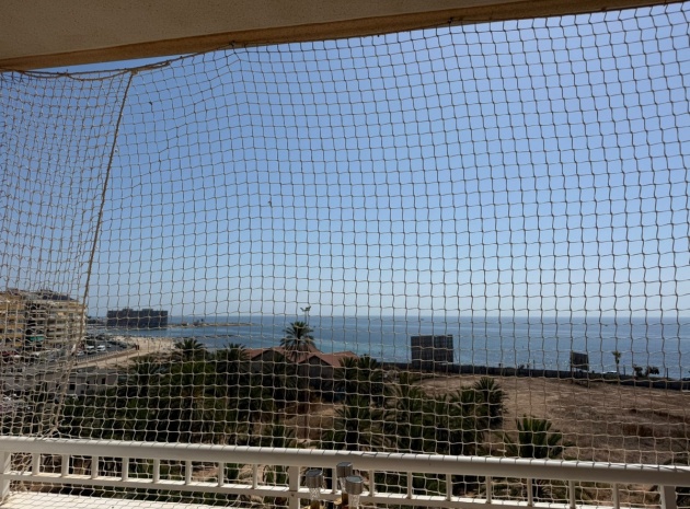 Resale - Apartment - Torrevieja - Playa De Los Locos