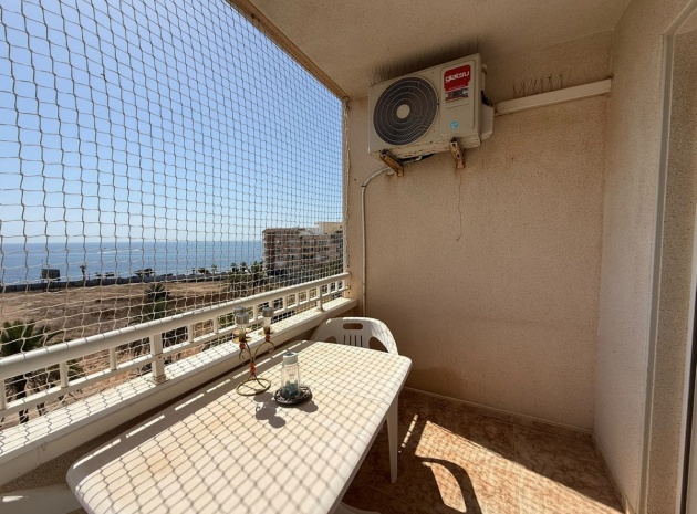 Resale - Apartment - Torrevieja - Playa De Los Locos