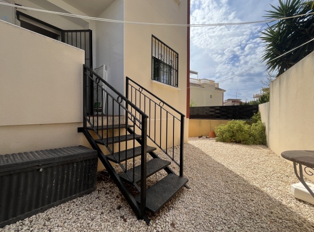 Resale - Apartment - Algorfa