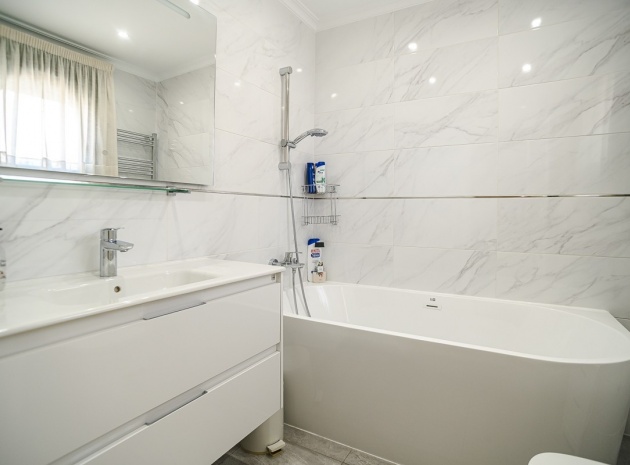 Wederverkoop - Villa - Torrevieja - Torrevieja Centro