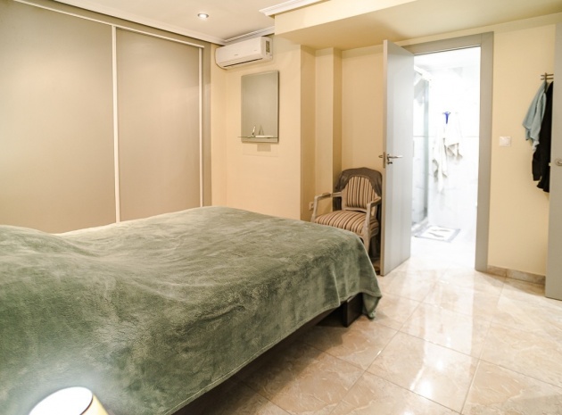 Wederverkoop - Villa - Torrevieja - Torrevieja Centro