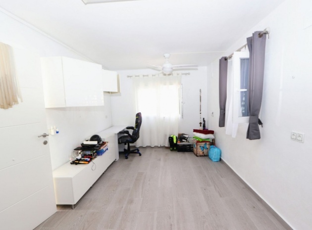Resale - Villa - Orihuela - La Florida