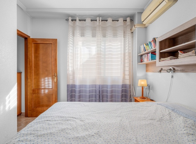 Resale - Apartment - Torrevieja