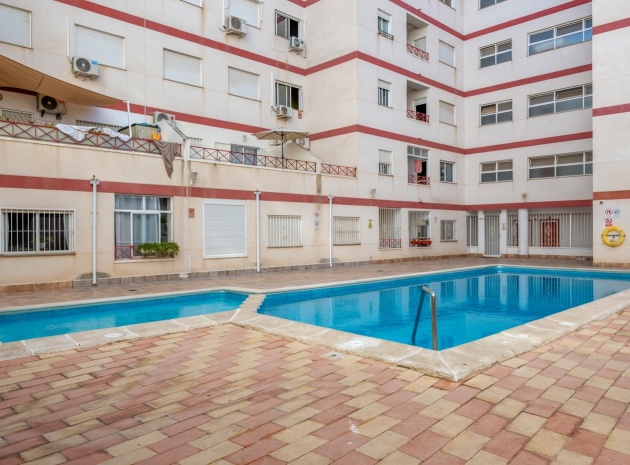 Resale - Apartment - Torrevieja