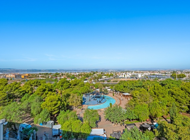 Resale - Apartment - Torrevieja