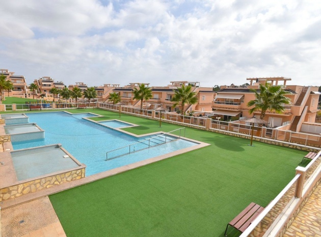 Resale - Apartment - Punta Prima - vista azul