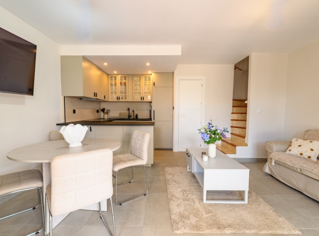 Resale - Townhouse - Los Balcones - lago jardin