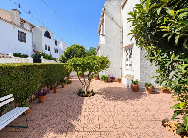 Resale - Townhouse - Torrevieja - calas blancas