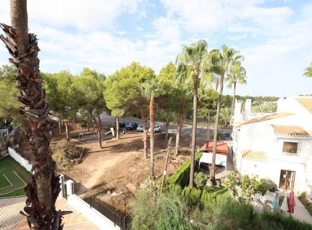 Resale - Apartment - Villamartin - La Fuente