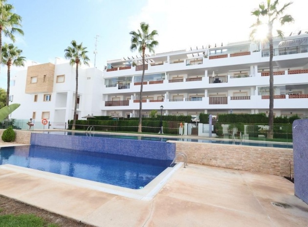 Resale - Apartment - Villamartin - La Fuente