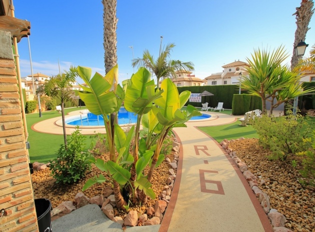Återförsäljning - Villa - Cabo Roig - Lomas de Cabo Roig