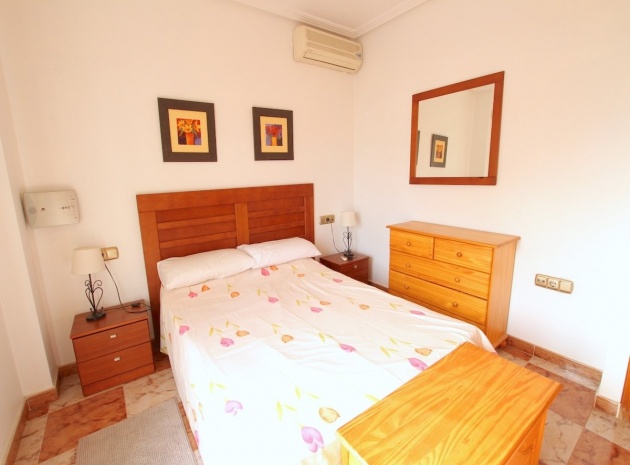 Återförsäljning - Villa - Cabo Roig - Lomas de Cabo Roig