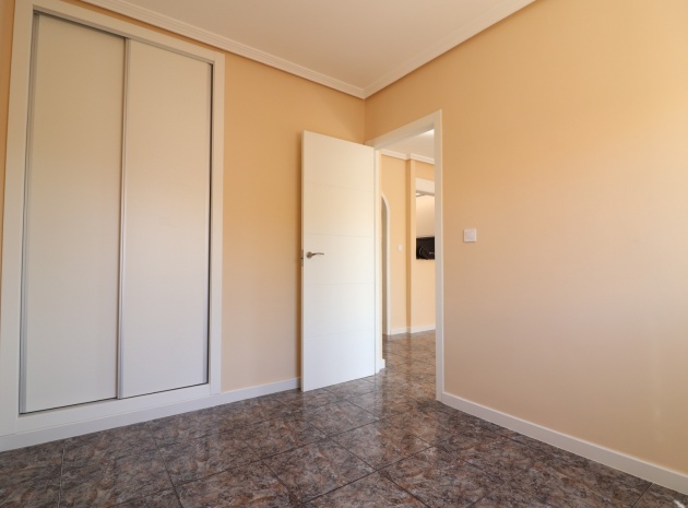 Revente - Appartement - Orihuela Costa - Punta Prima