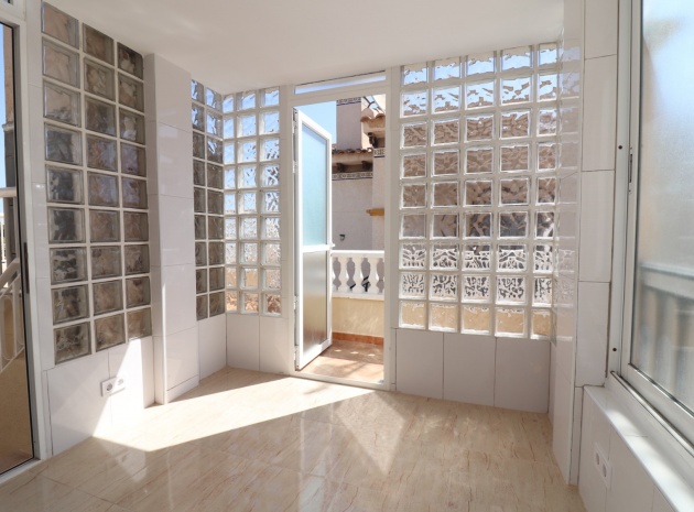 Revente - Appartement - Orihuela Costa - Punta Prima