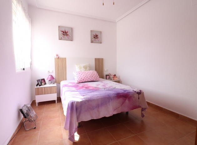 Resale - Villa - Algorfa - montebello