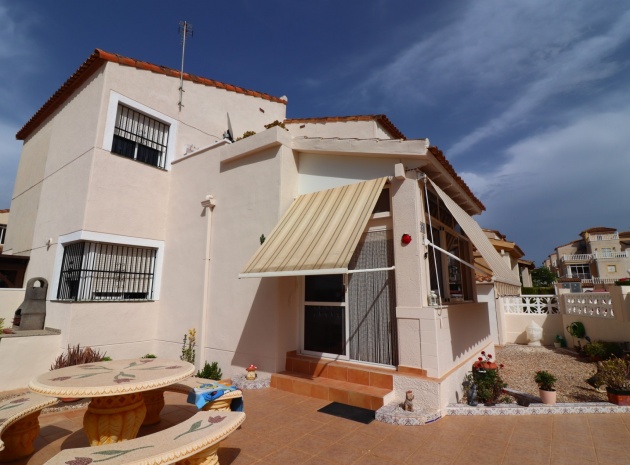 Resale - Villa - Algorfa - montebello