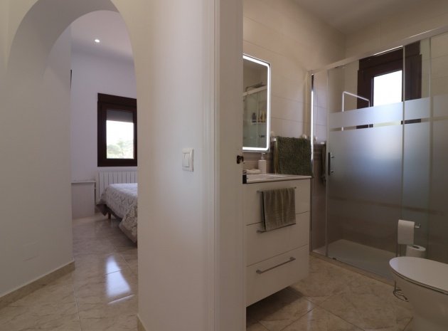 Resale - Villa - Daya Vieja - Daya Vieja - Country