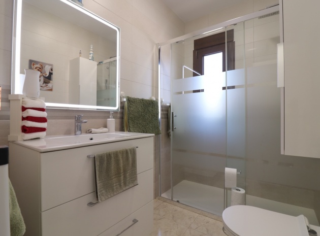Resale - Villa - Daya Vieja - Daya Vieja - Country