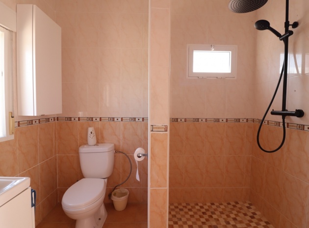 Resale - Villa - Daya Vieja - Daya Vieja - Country