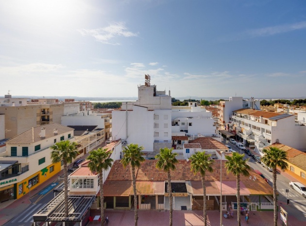 Återförsäljning - Lägenhet - Torrevieja - Playa de los Naufragos