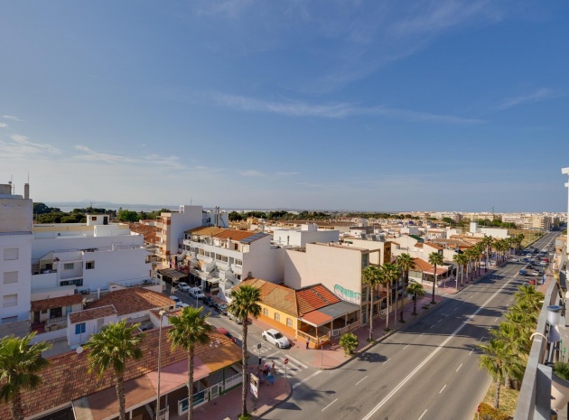 Återförsäljning - Lägenhet - Torrevieja - Playa de los Naufragos