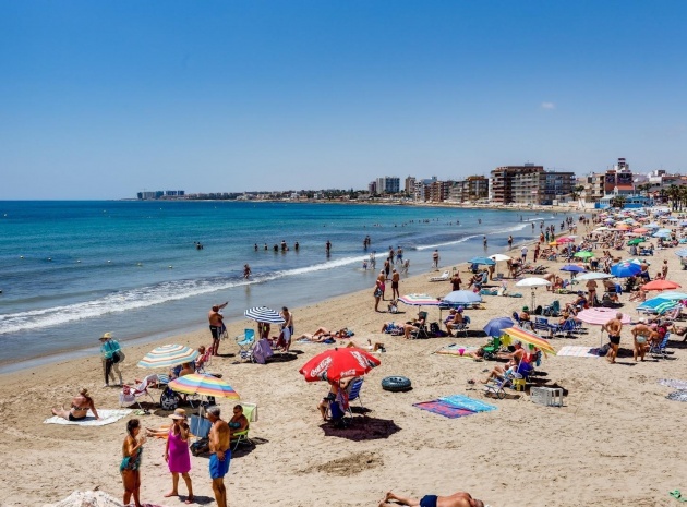 Återförsäljning - Lägenhet - Torrevieja - Playa de los Naufragos