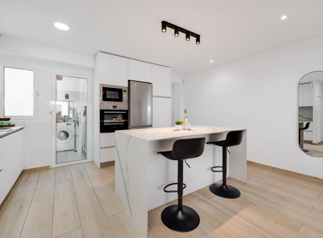 Wederverkoop - Appartement - Torrevieja - Playa Del Cura