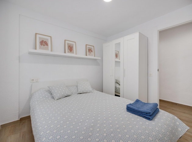 Wederverkoop - Appartement - Torrevieja - Playa Del Cura
