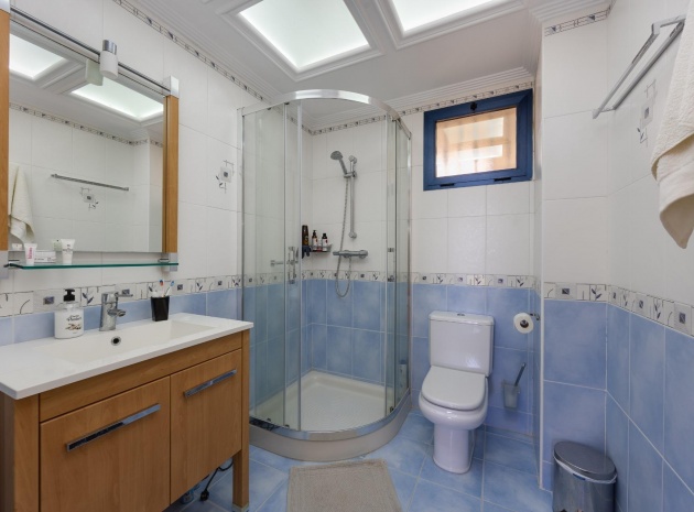 Resale - Apartment - Torrevieja - la veleta