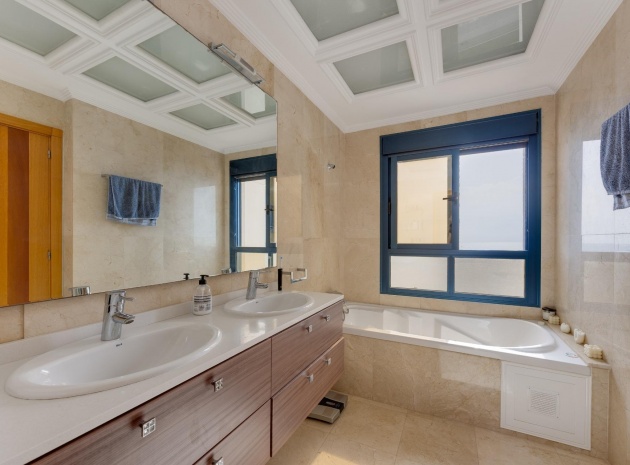 Resale - Apartment - Torrevieja - la veleta