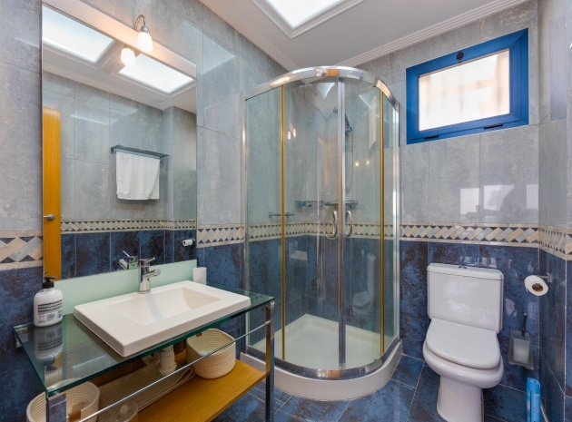 Resale - Apartment - Torrevieja - la veleta