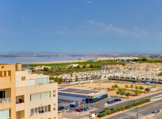 Resale - Apartment - Torrevieja - la veleta