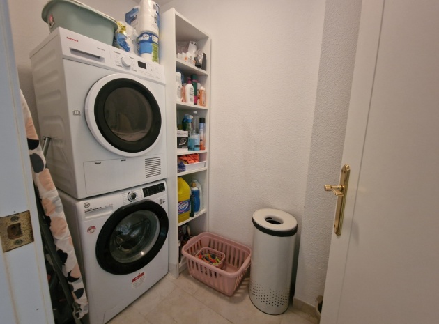 Resale - Apartment - Guardamar del Segura