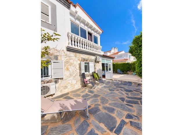 Resale - Villa - Orihuela - La Florida