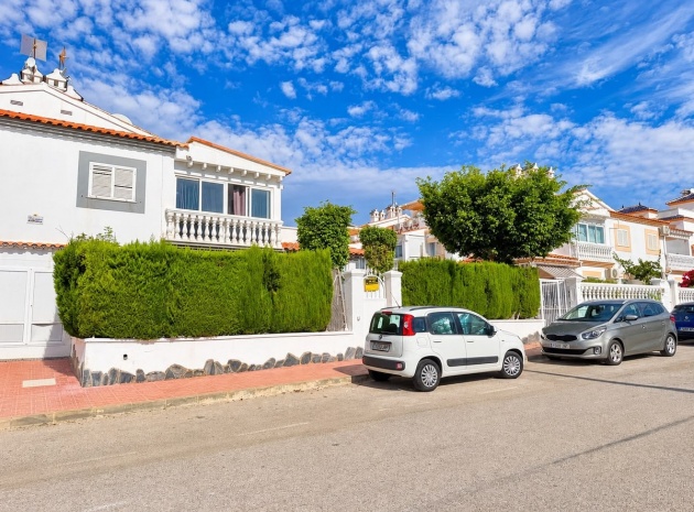 Resale - Villa - Orihuela - La Florida