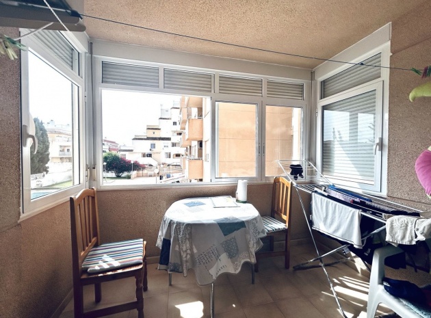 Wiederverkauf - Wohnung - Torrevieja - Torrevieja Centro