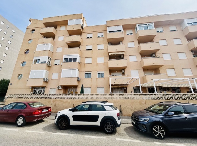 Wiederverkauf - Wohnung - Torrevieja - Torrevieja Centro