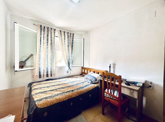 Wiederverkauf - Wohnung - Torrevieja - Torrevieja Centro