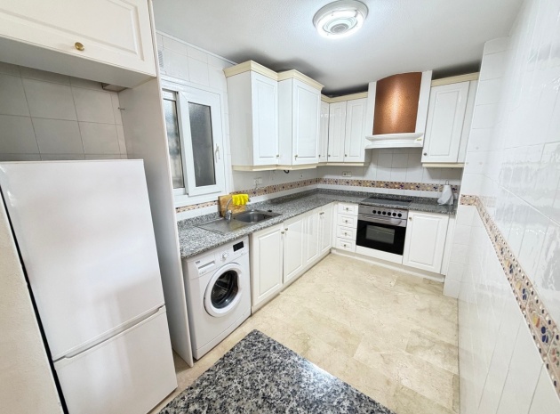 Resale - Apartment - Orihuela - Villamartin