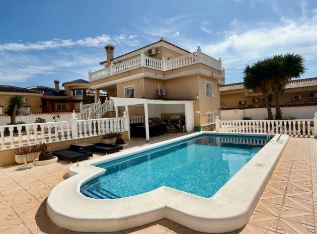 Resale - Villa - Ciudad Quesada