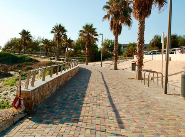 Resale - Villa - Orihuela - Mil Palmeras
