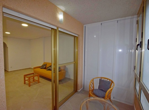 Wiederverkauf - Wohnung - Torrevieja - Playa De La Mata